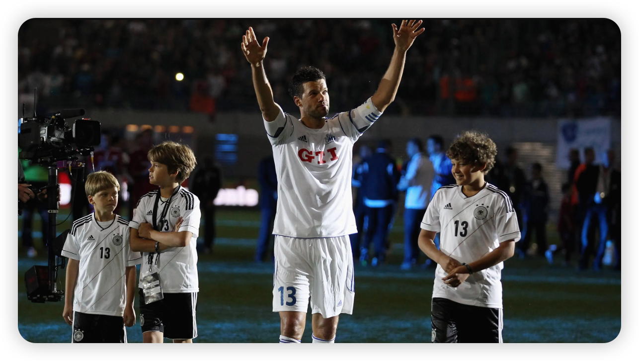 An Outpouring of Condolences from the Football Community