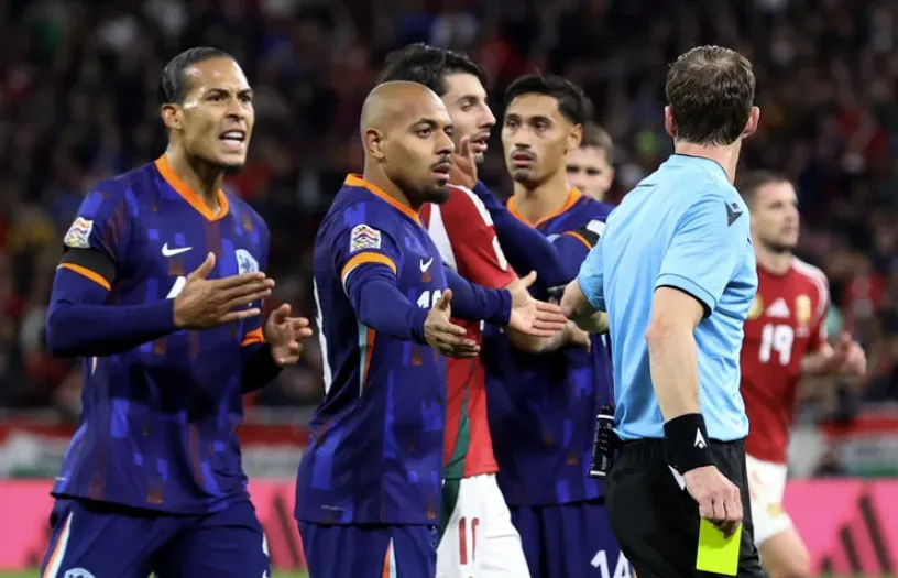 The Incident: Two Yellow Cards in Three Minutes