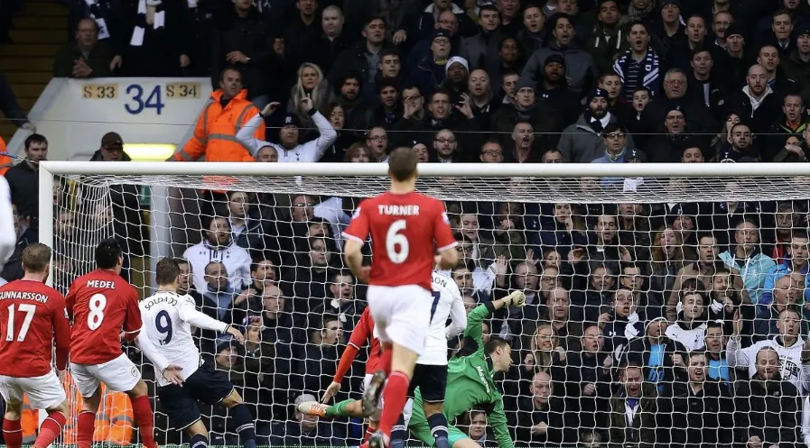 A Tense Affair at the Lane